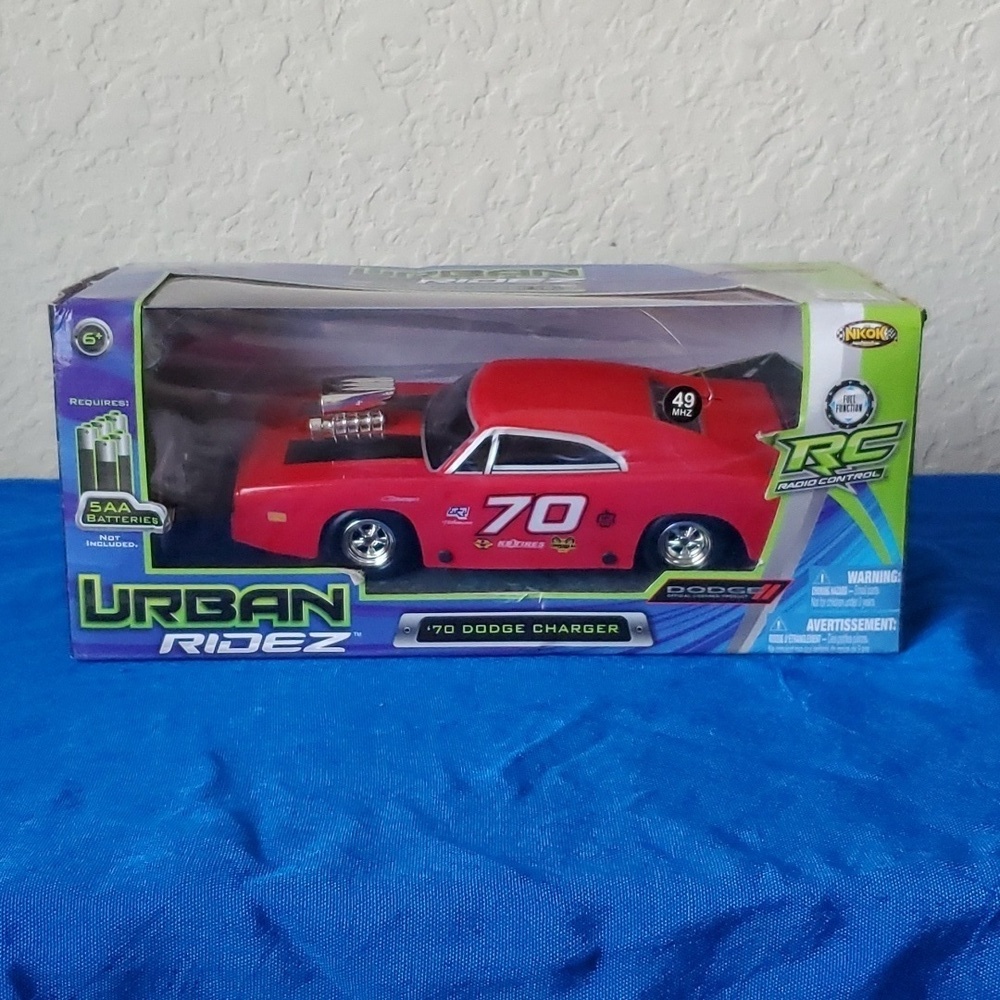 1970 Dodge Charger Urban Ridez RC Full Function B/O 1:24 Scale